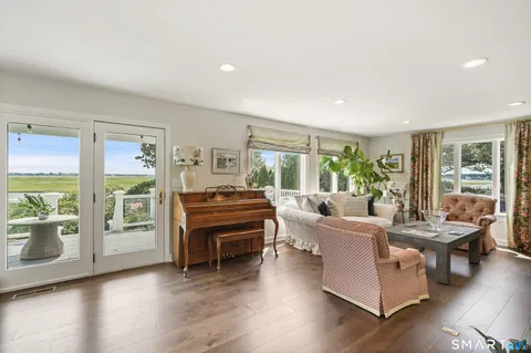 $1,289,000 | 18 Sailors Lane, Milford, CT 06460