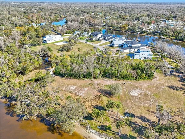 $349,000 | 8331 Alafia Pointe Drive, Riverview, FL 33578
