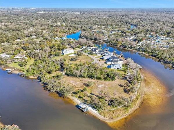 $349,000 | 8331 Alafia Pointe Drive, Riverview, FL 33578