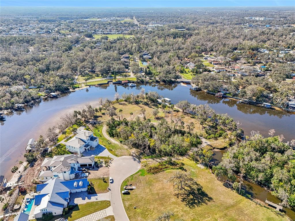 8331 Alafia Pointe Drive Riverview, FL 33578 - Photo 8 of 16