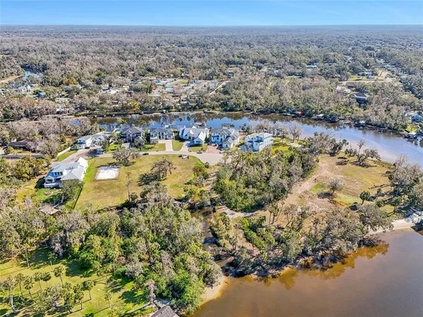 $349,000 | 8331 Alafia Pointe Drive, Riverview, FL 33578