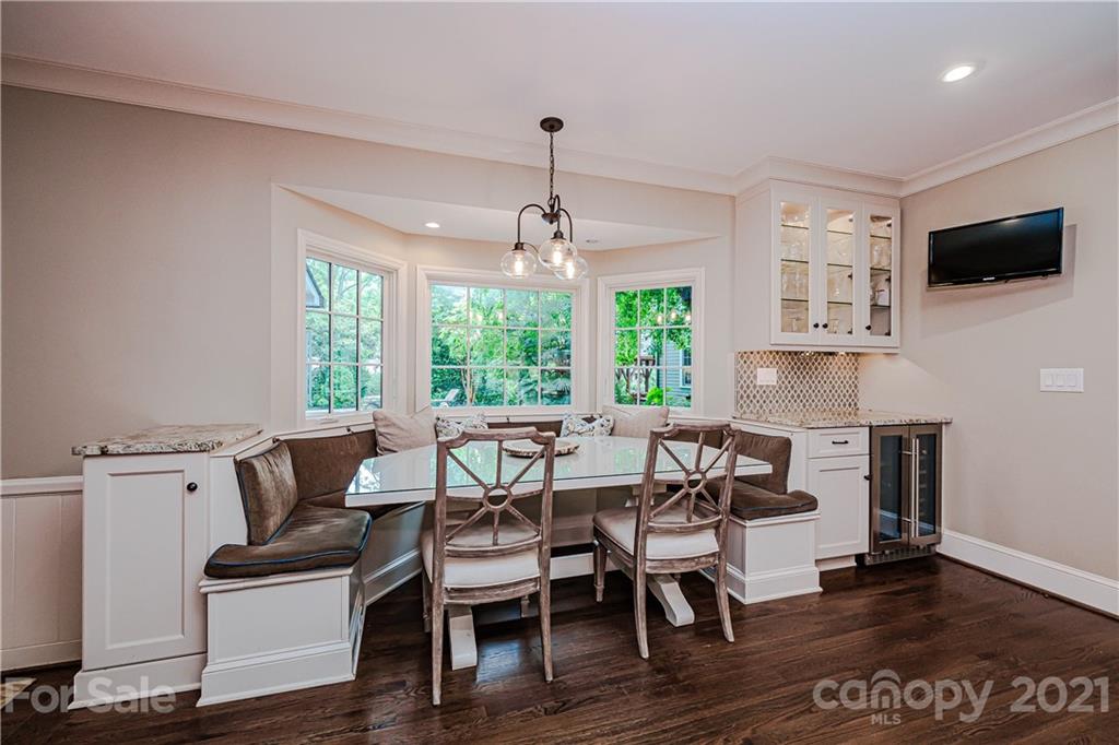 3800 River Ridge Road Charlotte, NC 28226 - Photo 11 of 48 a view of a dining room with furniture window and wooden floor