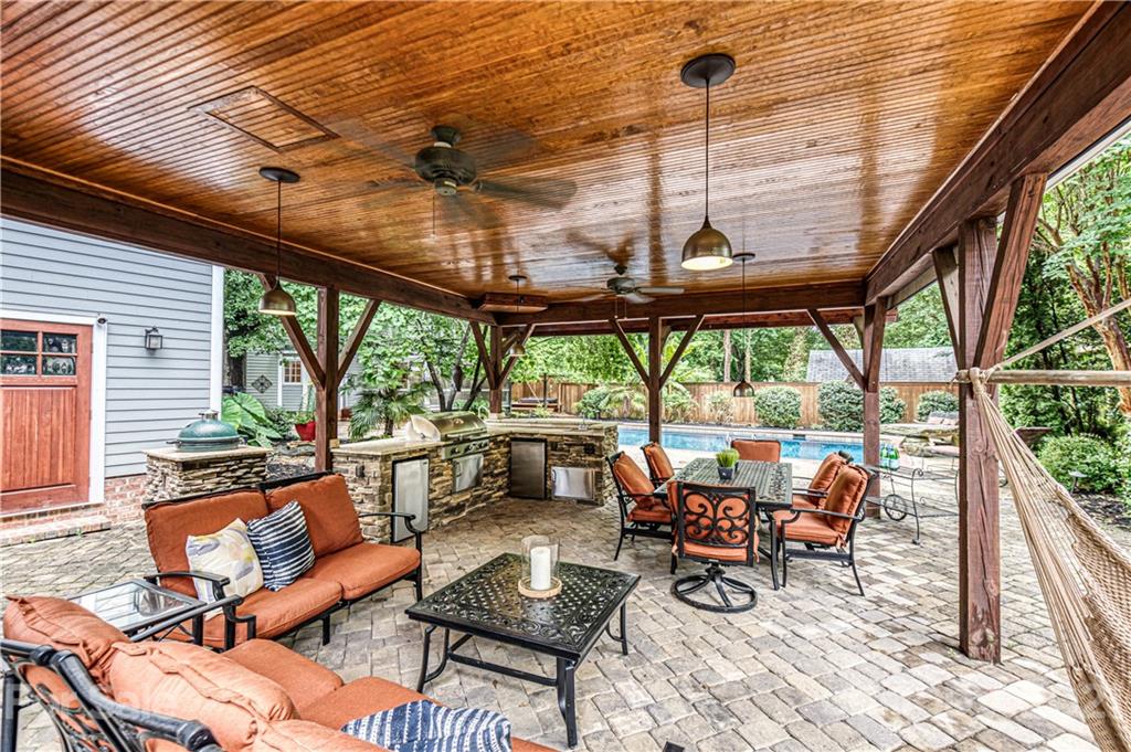3800 River Ridge Road Charlotte, NC 28226 - Photo 39 of 48 a building outdoor space with patio furniture