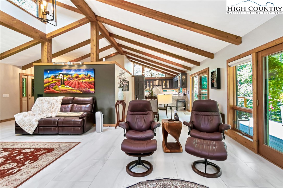 505 Tanglewood Cemetery Road Linville, NC 28646 - Photo 21 of 47 a living room with furniture