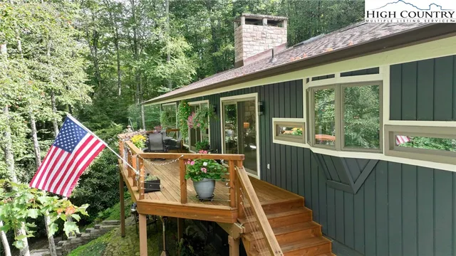 a house view with a garden