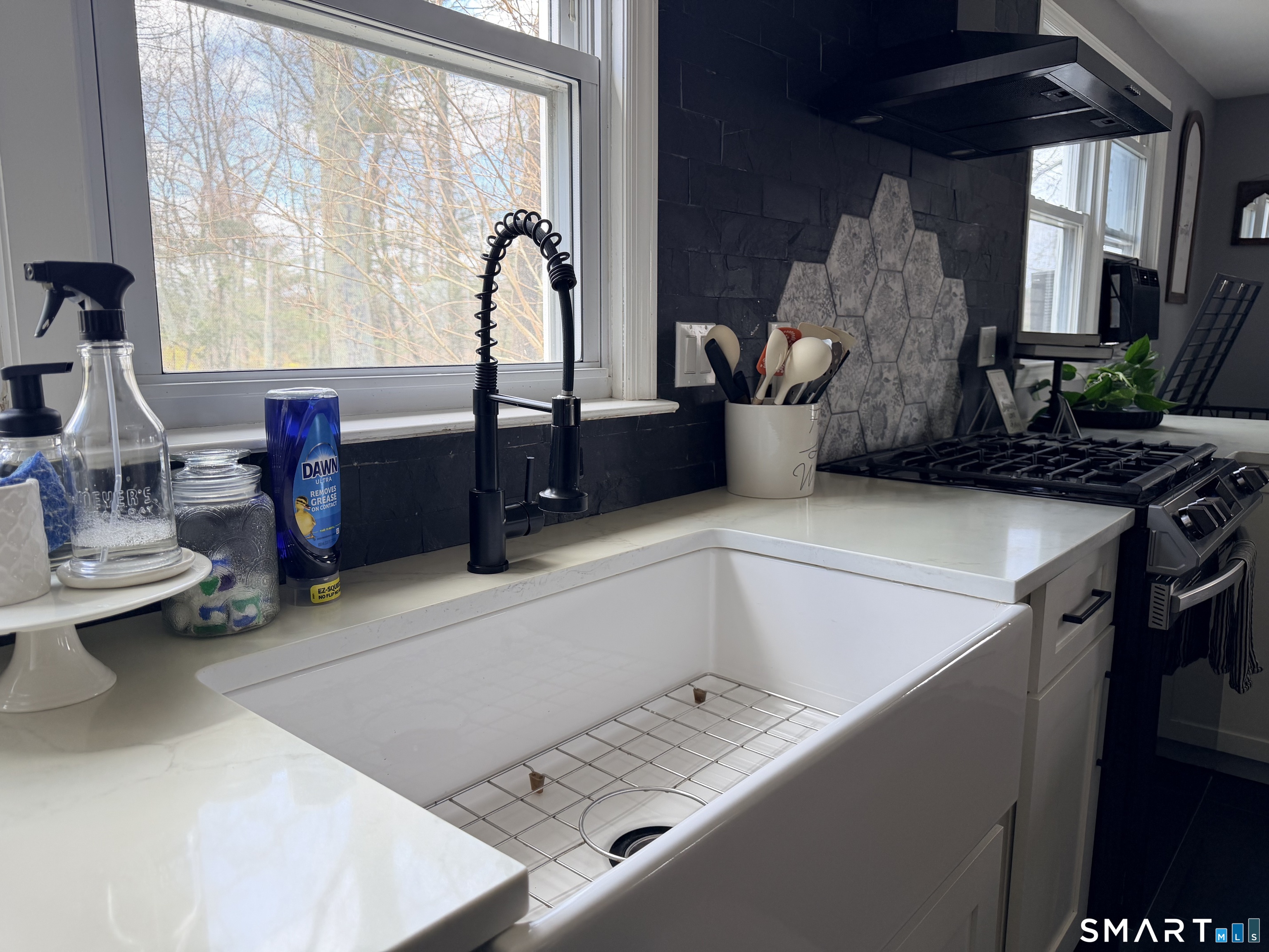 39 Candle Hill Road New Fairfield, CT 06812 - Photo 13 of 40