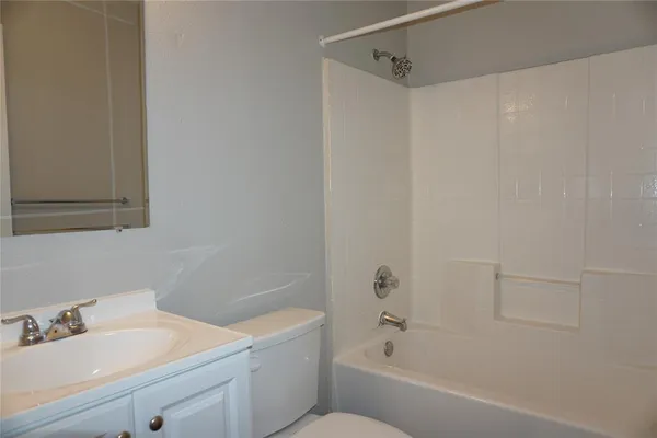 $1,450 | 2113 R. W. Bivens Lane, Unit 2115, Fort Worth, TX 76105