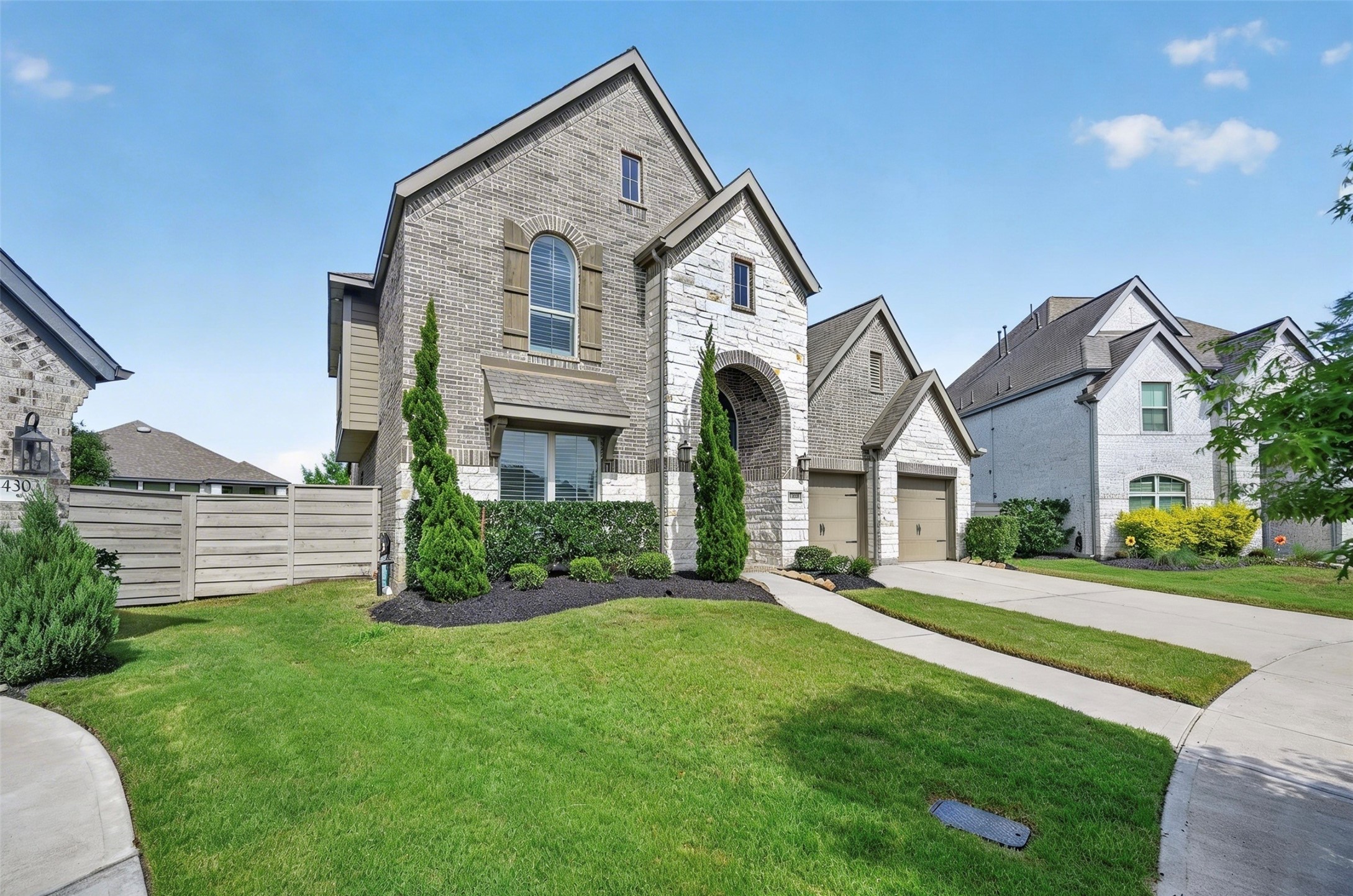 4307 Bluewood Court Manvel, TX 77578 - Photo 2 of 45