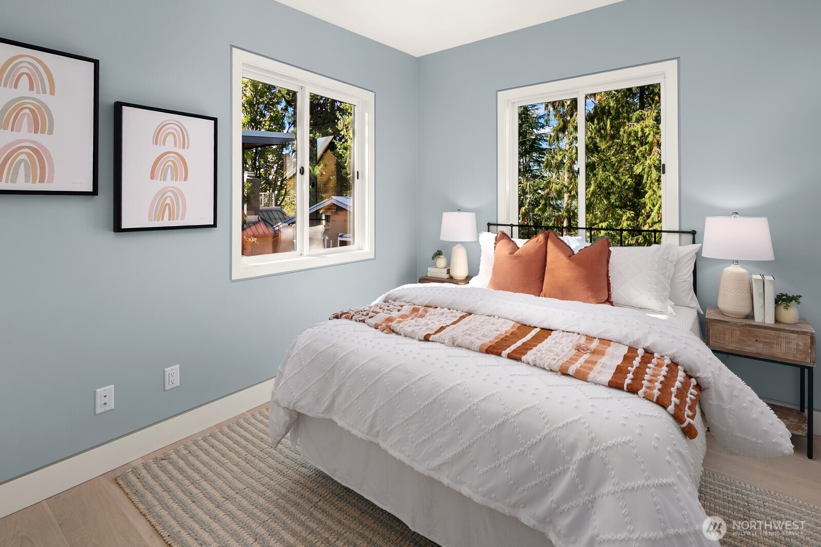 3949 West Barrett Lane Seattle, WA 98199 - Photo 17 of 33