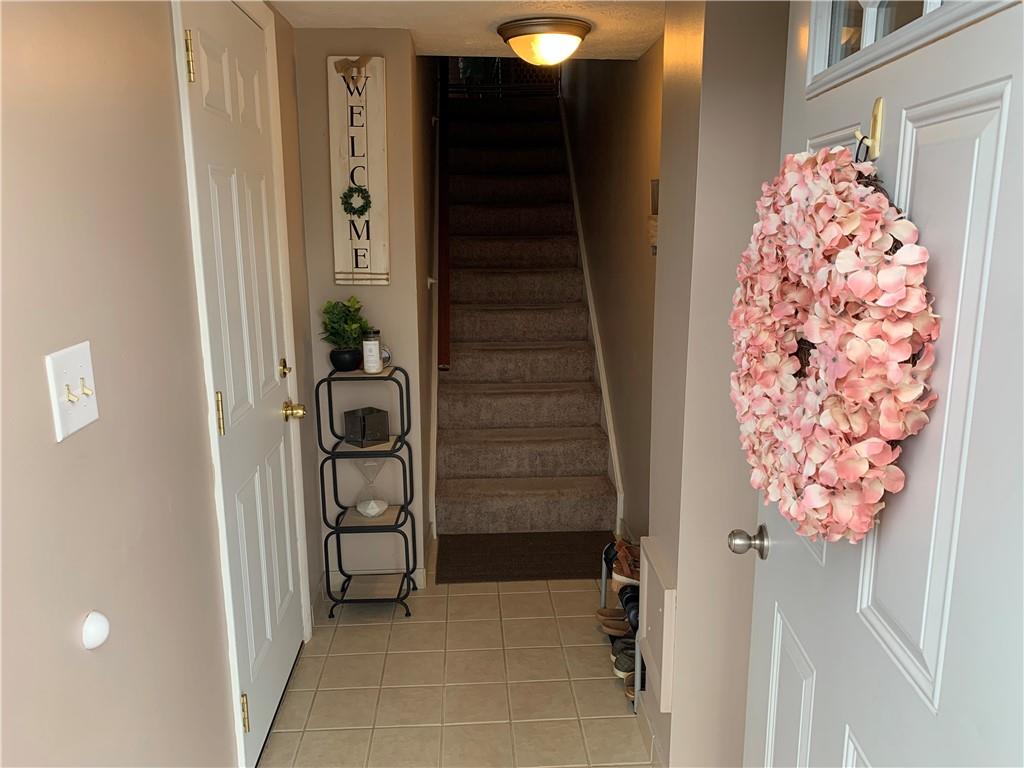230 Shady Ridge Drive Monroeville, PA 15146 - Photo 4 of 22 Gallery Image 4