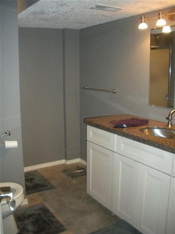 303 South Skipworth Road Spokane Valley, WA 99206 - Photo 6 of 9