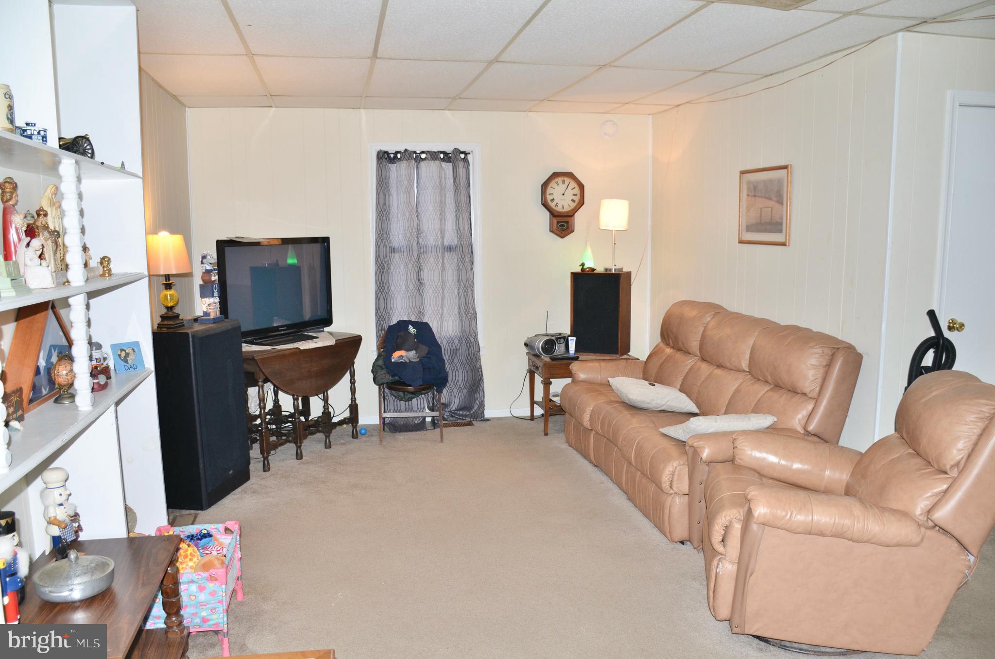 19 Deptford Road Glassboro, NJ 08028 - Photo 2 of 21 Gallery Image 2