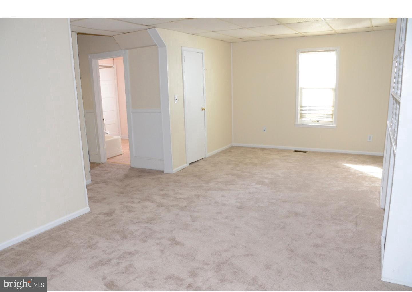 19 Deptford Road Glassboro, NJ 08028 - Photo 4 of 21 Gallery Image 4