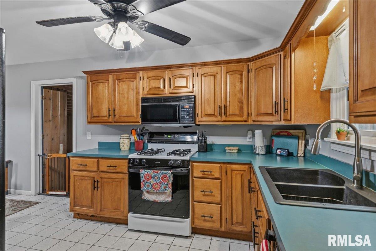 2428 South State Street Springfield, IL 62704 - Photo 8 of 26