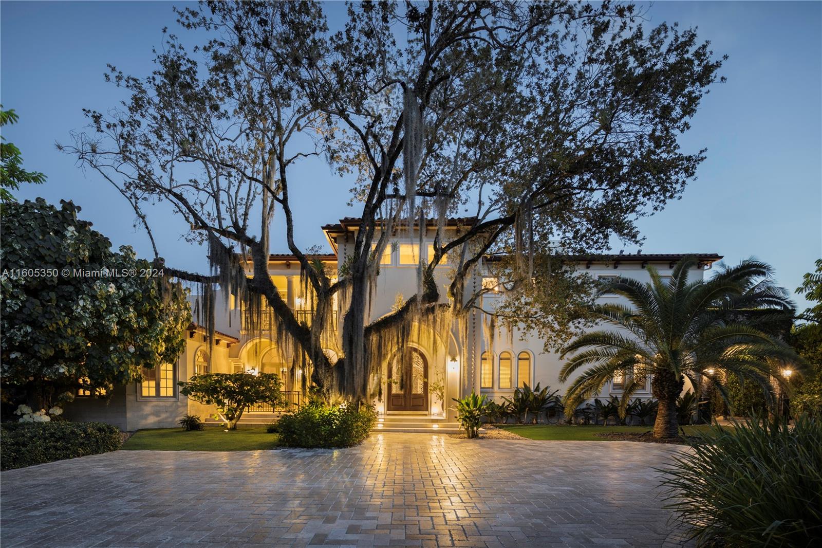 8860 Southwest 112th St  