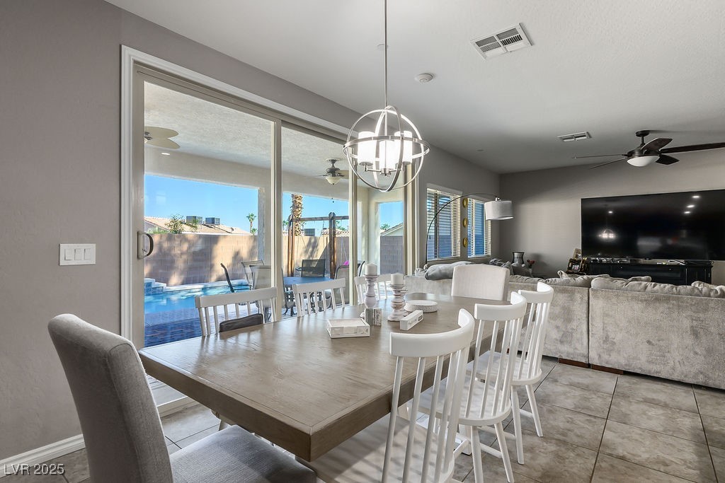 930 Silverbell Ridge Street Henderson, NV 89014 - Photo 13 of 42 Great Nook for indoor/outdoor living