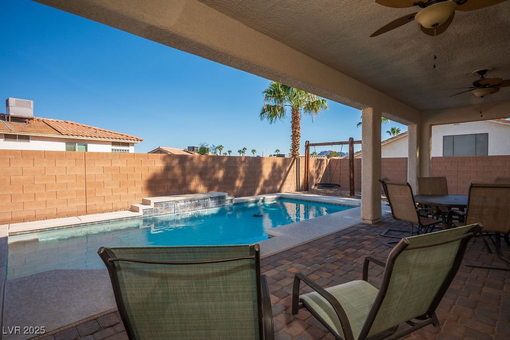 930 Silverbell Ridge Street Henderson, NV 89014 - Photo 3 of 42 Great lot with lots of room!