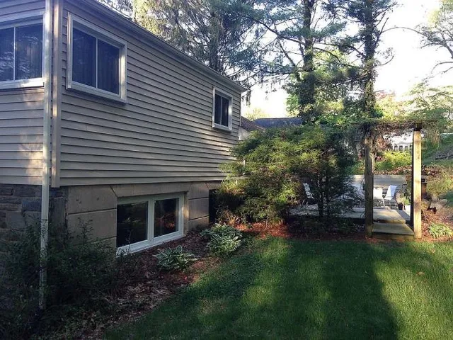 $778,500 | 492 Howellville Road, Berwyn, PA 19312