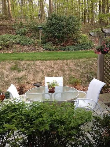 $778,500 | 492 Howellville Road, Berwyn, PA 19312