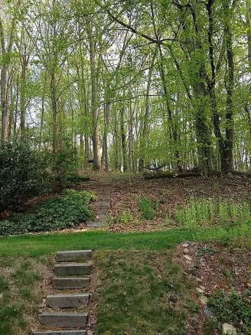 $778,500 | 492 Howellville Road, Berwyn, PA 19312