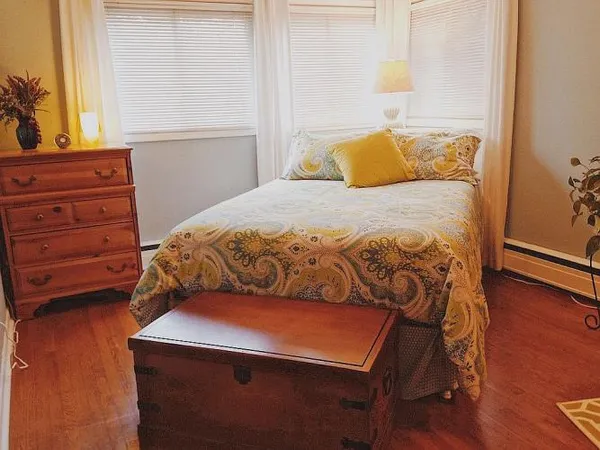 $778,500 | 492 Howellville Road, Berwyn, PA 19312