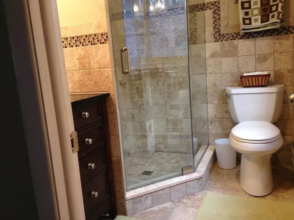 $778,500 | 492 Howellville Road, Berwyn, PA 19312