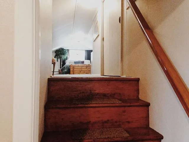 $778,500 | 492 Howellville Road, Berwyn, PA 19312