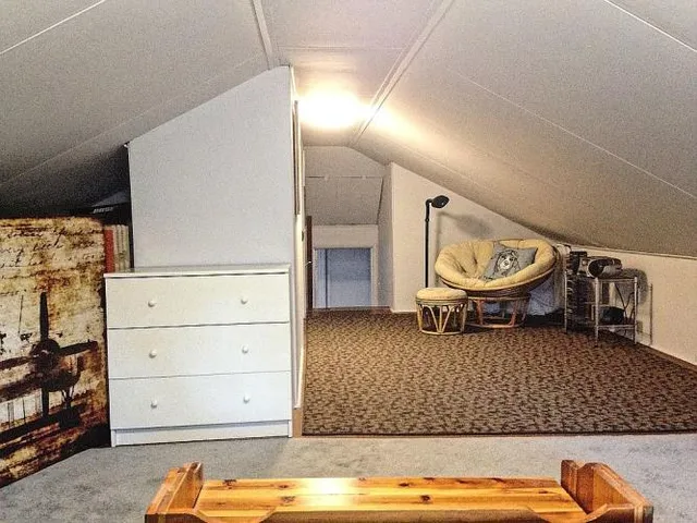 $778,500 | 492 Howellville Road, Berwyn, PA 19312