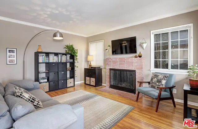 $5,000 | 11333 Culver Boulevard, Los Angeles, CA 90066