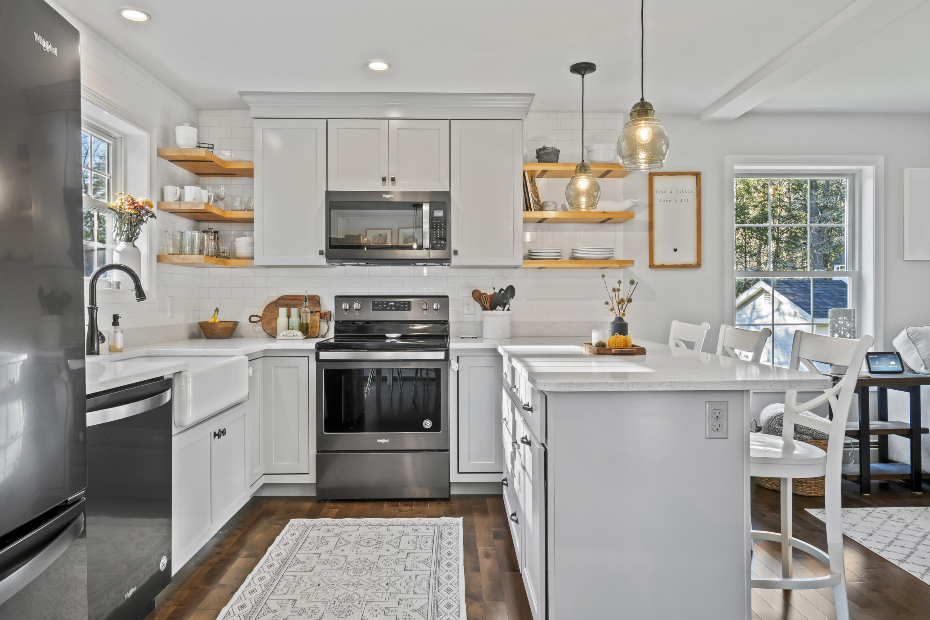 17 Batchelder Road Ogunquit, ME 03907 - Photo 9 of 33 Kitchen b