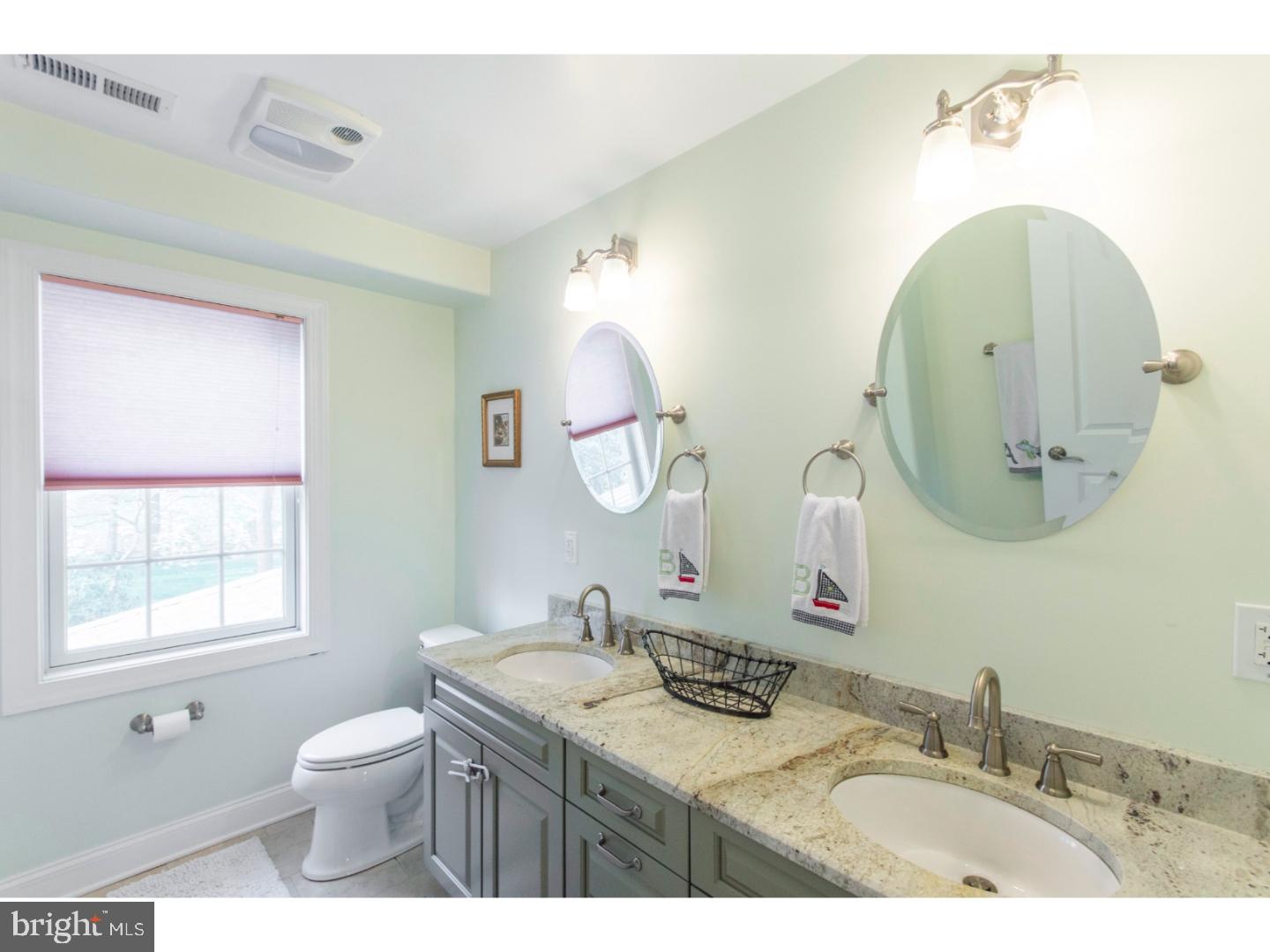 678 Knox Road Wayne, PA 19087 - Photo 18 of 25 Bathroom