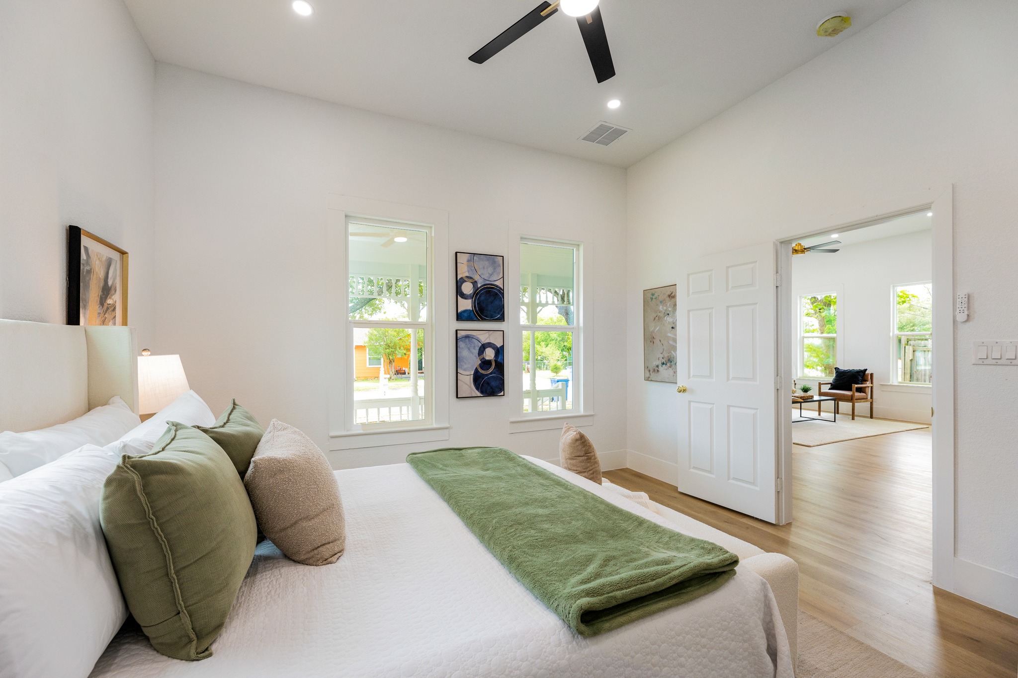 910 West 4th Street Taylor, TX 76574 - Photo 26 of 38 a bedroom with a bed and window