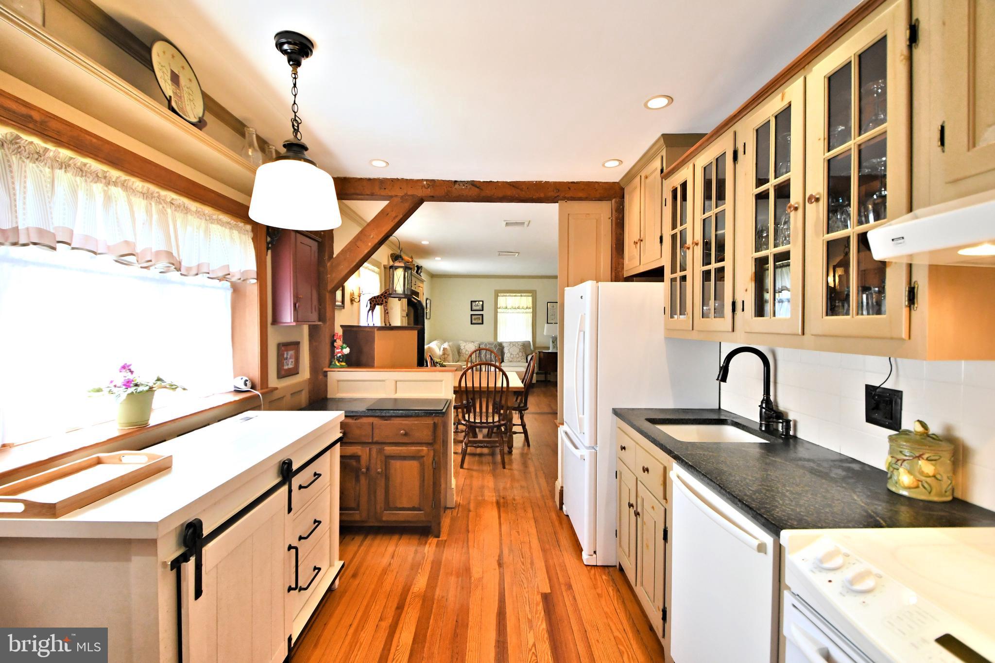 32 Vincent Road Phoenixville, PA 19460 - Photo 16 of 39 Gallery Image 16