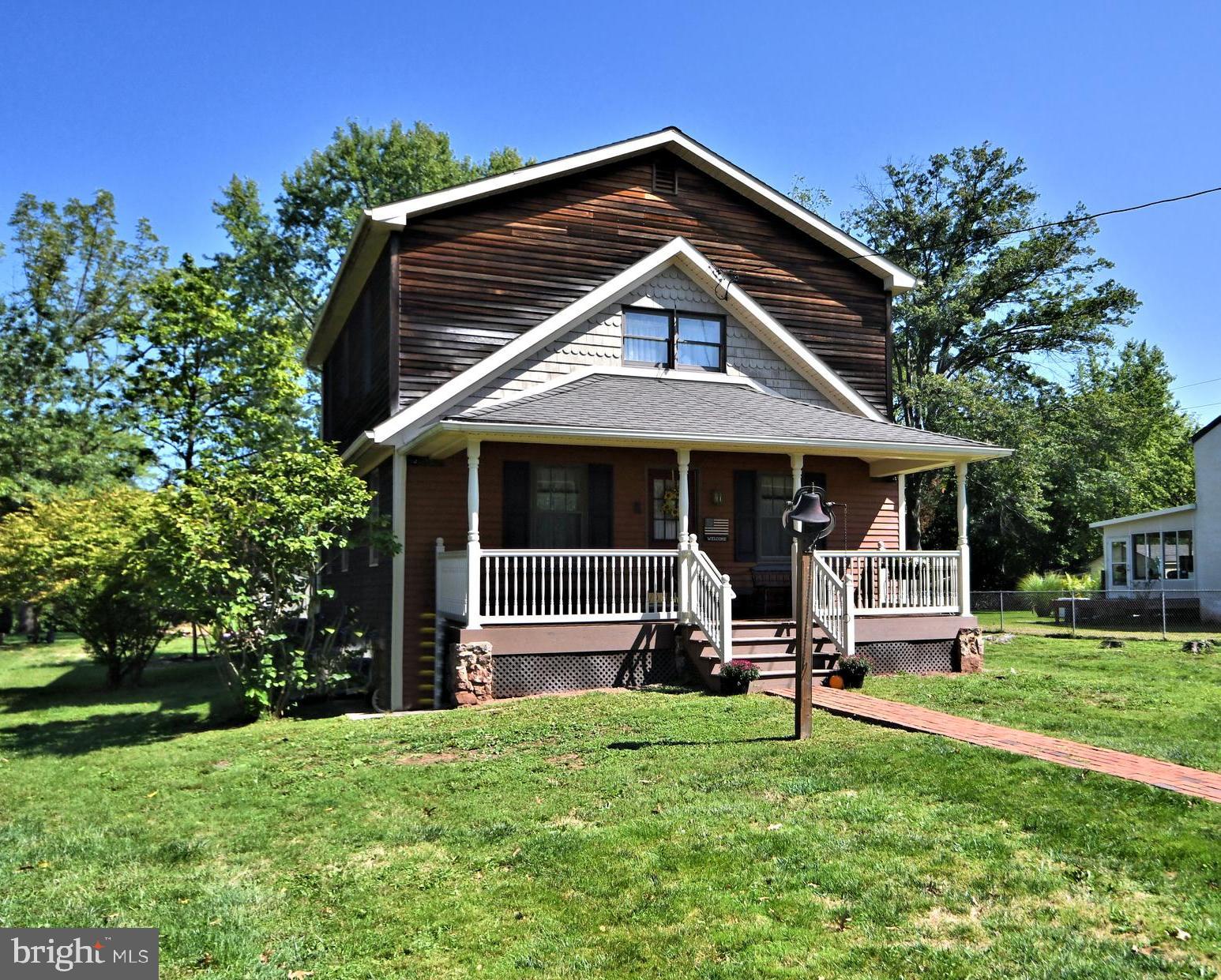 32 Vincent Road Phoenixville, PA 19460 - Photo 2 of 39 Gallery Image 2