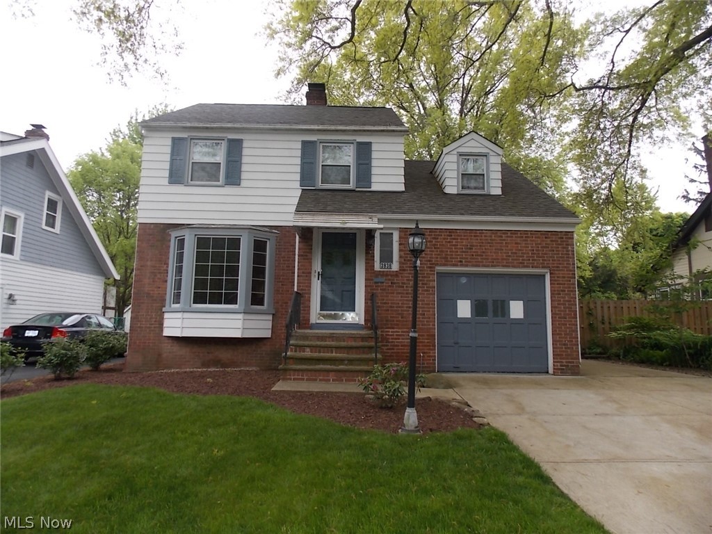 3936 Elmwood Road Cleveland Heights, OH 44121 - Photo 1 of 35
