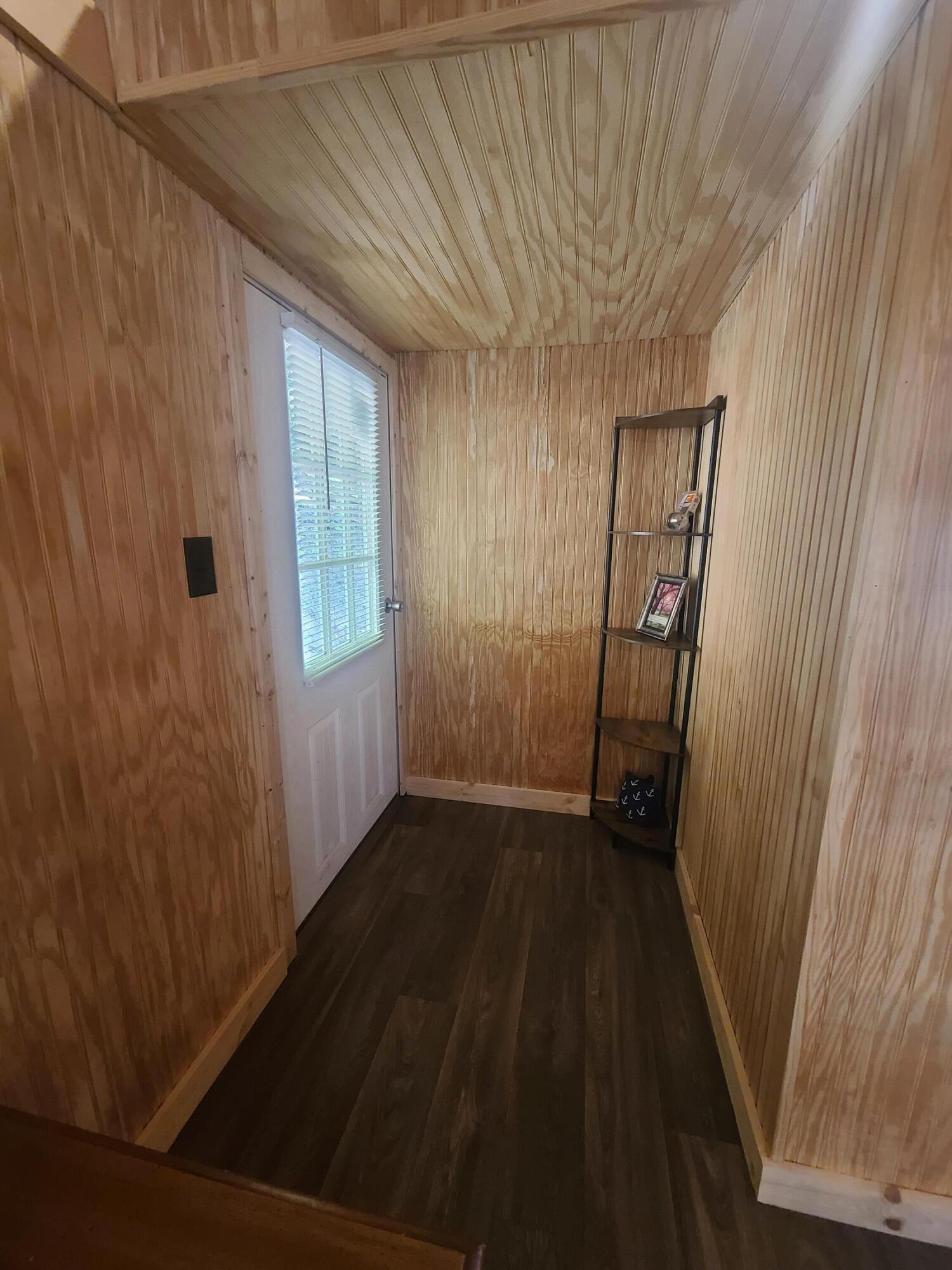 799 Coal Hollow Road Manchester, KY 40962 - Photo 11 of 14 Back door