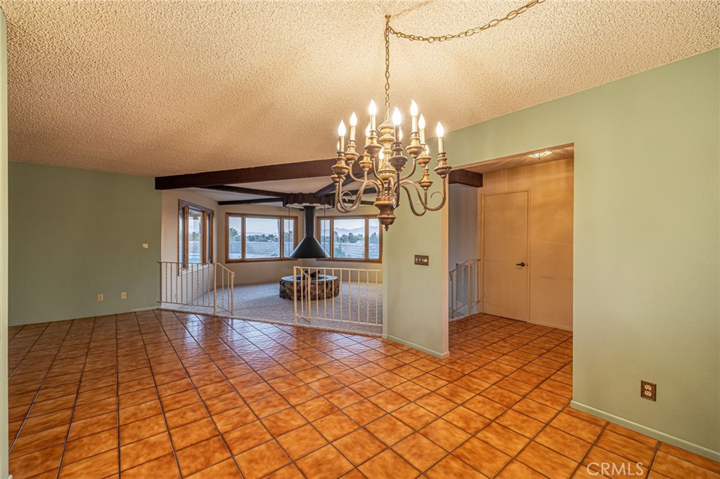 19459 Shasta Road Apple Valley, CA 92307 - Photo 16 of 64