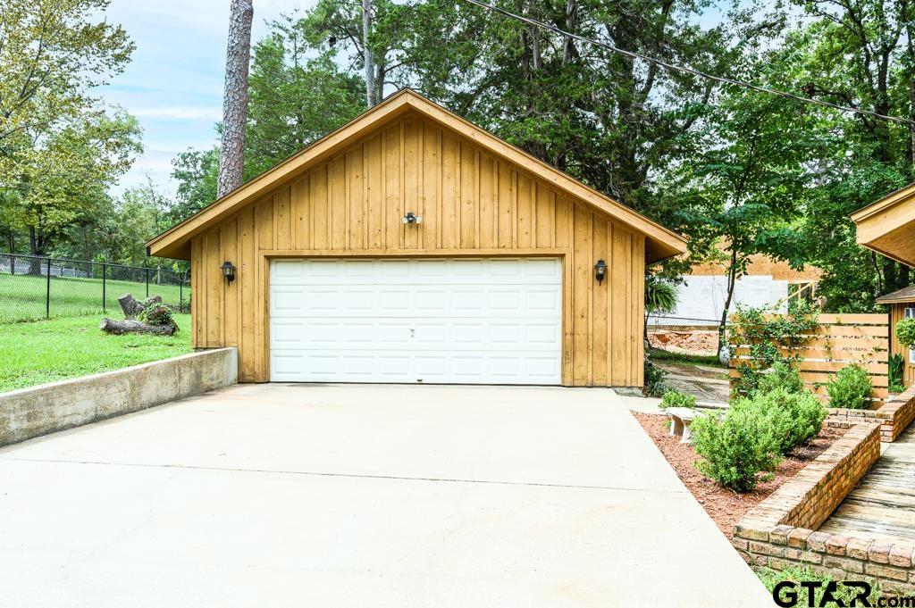 327 Dailey Road Crockett, TX 75835 - Photo 20 of 30