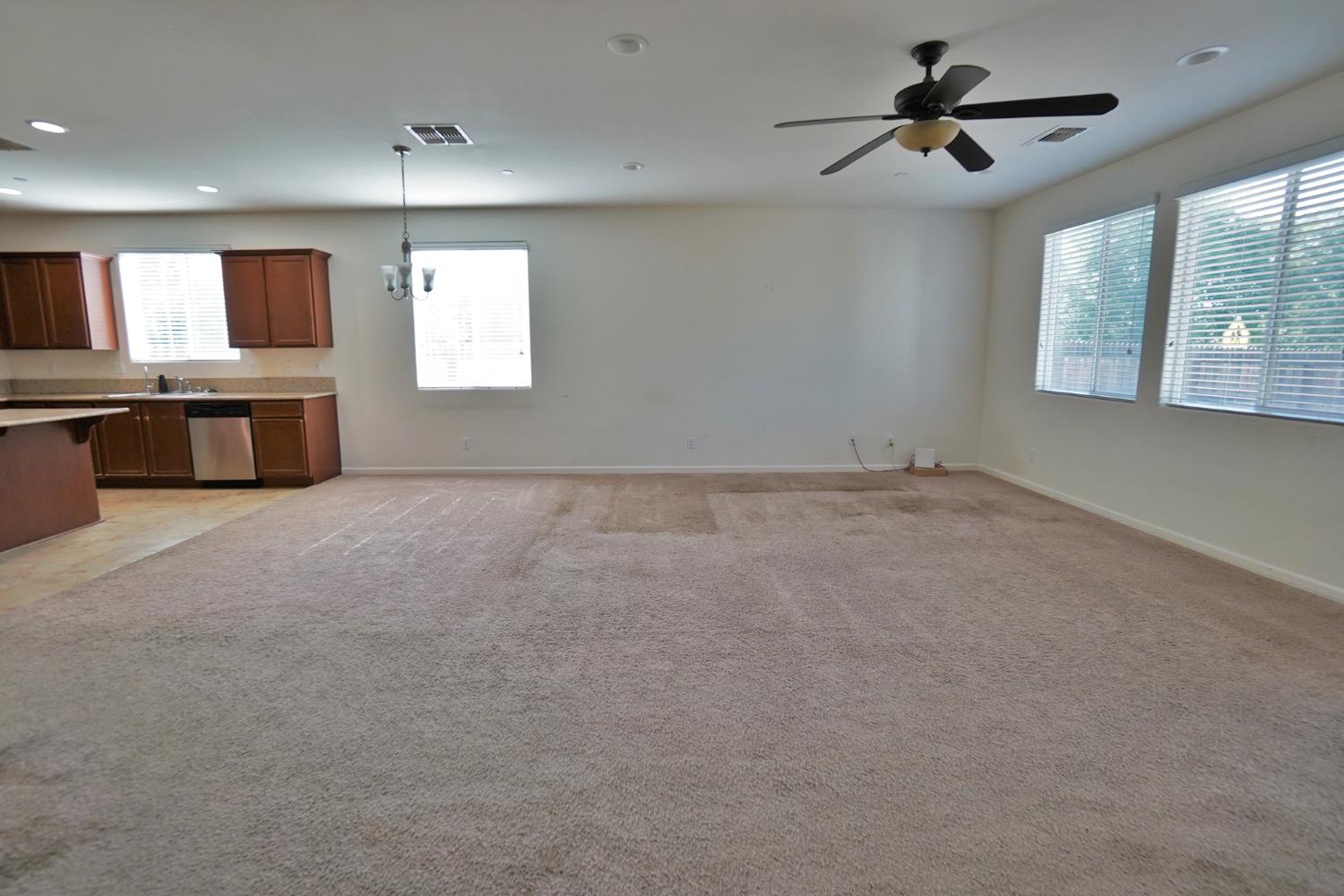 559 Ivory Street Lemoore, CA 93245 - Photo 36 of 59