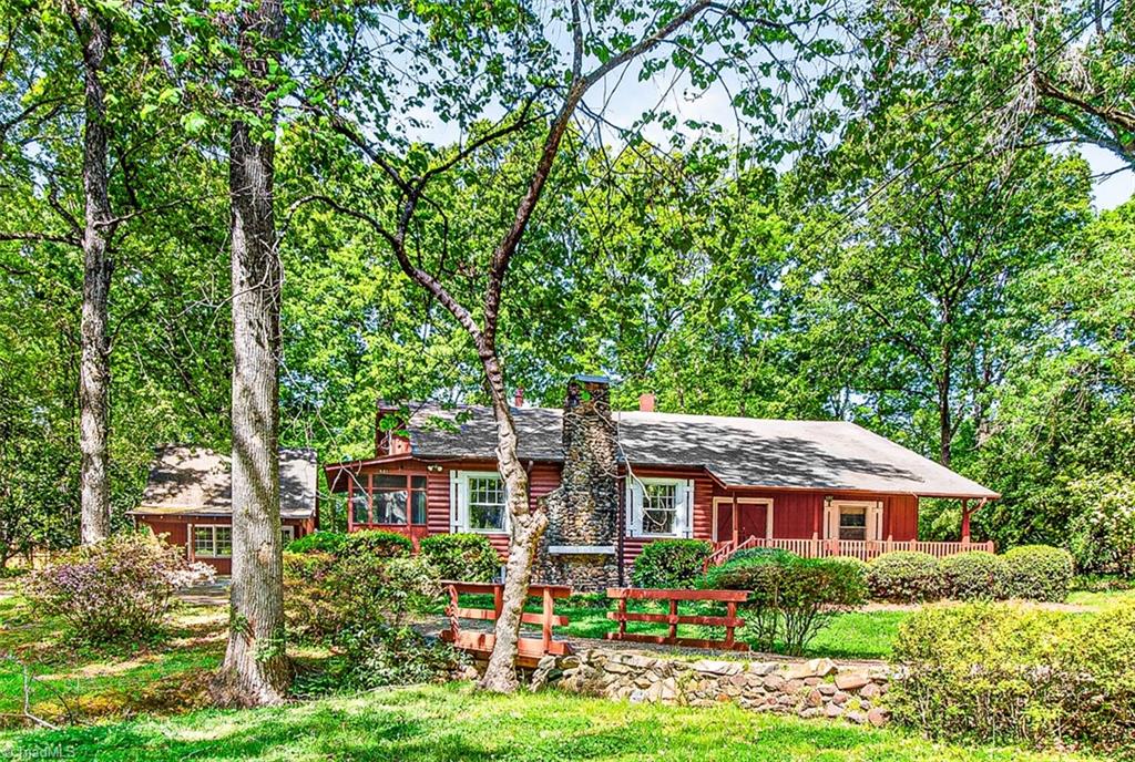 621 Mountain Road Asheboro, NC 27205 - Photo 2 of 45