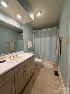 19 Lookout Loop Burnsville, NC 28714 - Photo 18 of 30 a spacious bathroom with a double vanity sink and a mirror