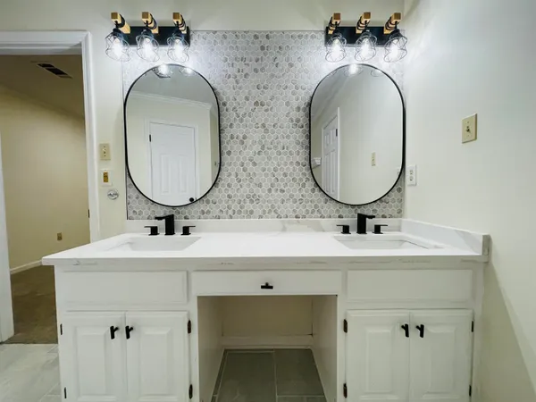 $363,900 | 1947 Mt Badon Lane, Cordova, TN 38016