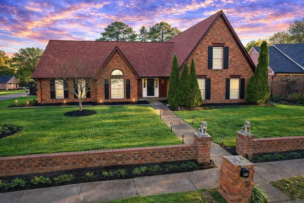 $363,900 | 1947 Mt Badon Lane, Cordova, TN 38016