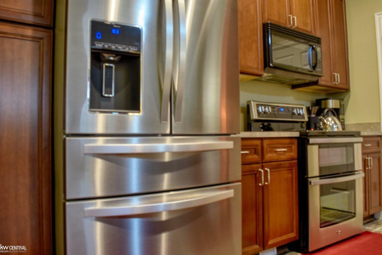 146 Paton Way Romeo, MI 48065 - Photo 14 of 33 New Appliances with Warra