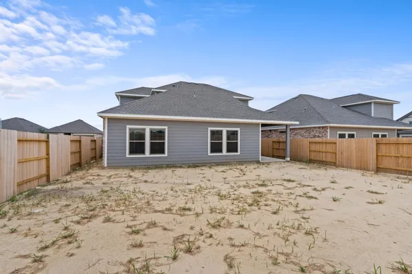$319,990 | 2429 East Heritage Drive, Dayton, TX 77535
