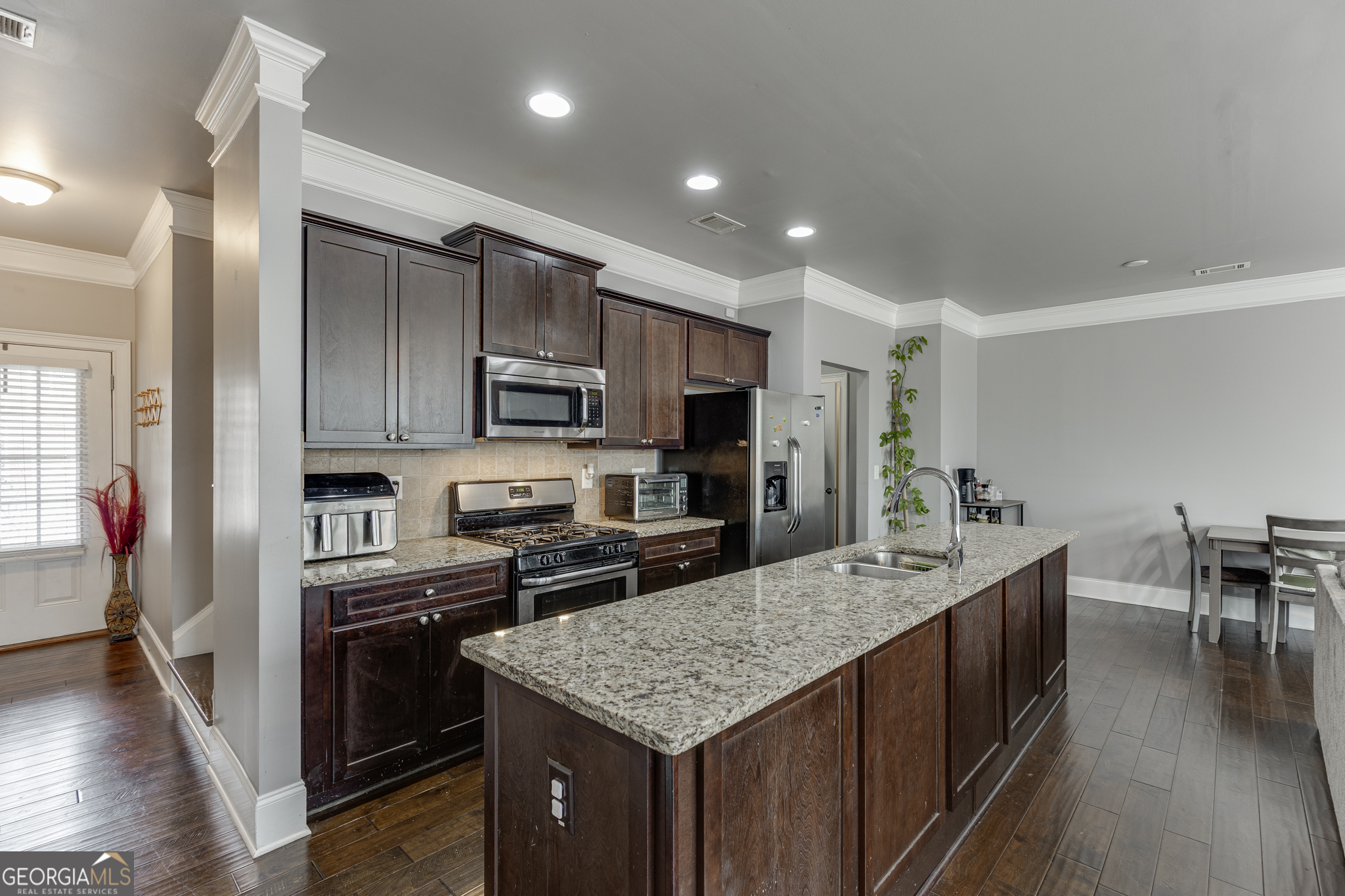 2854 Jordan Oaks Lane Decatur, GA 30033 - Photo 4 of 35