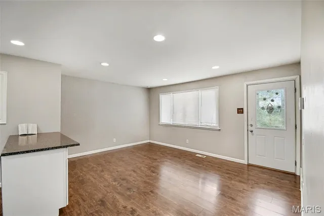 $1,850 | 1040 Bluefield Drive, Florissant, MO 63033