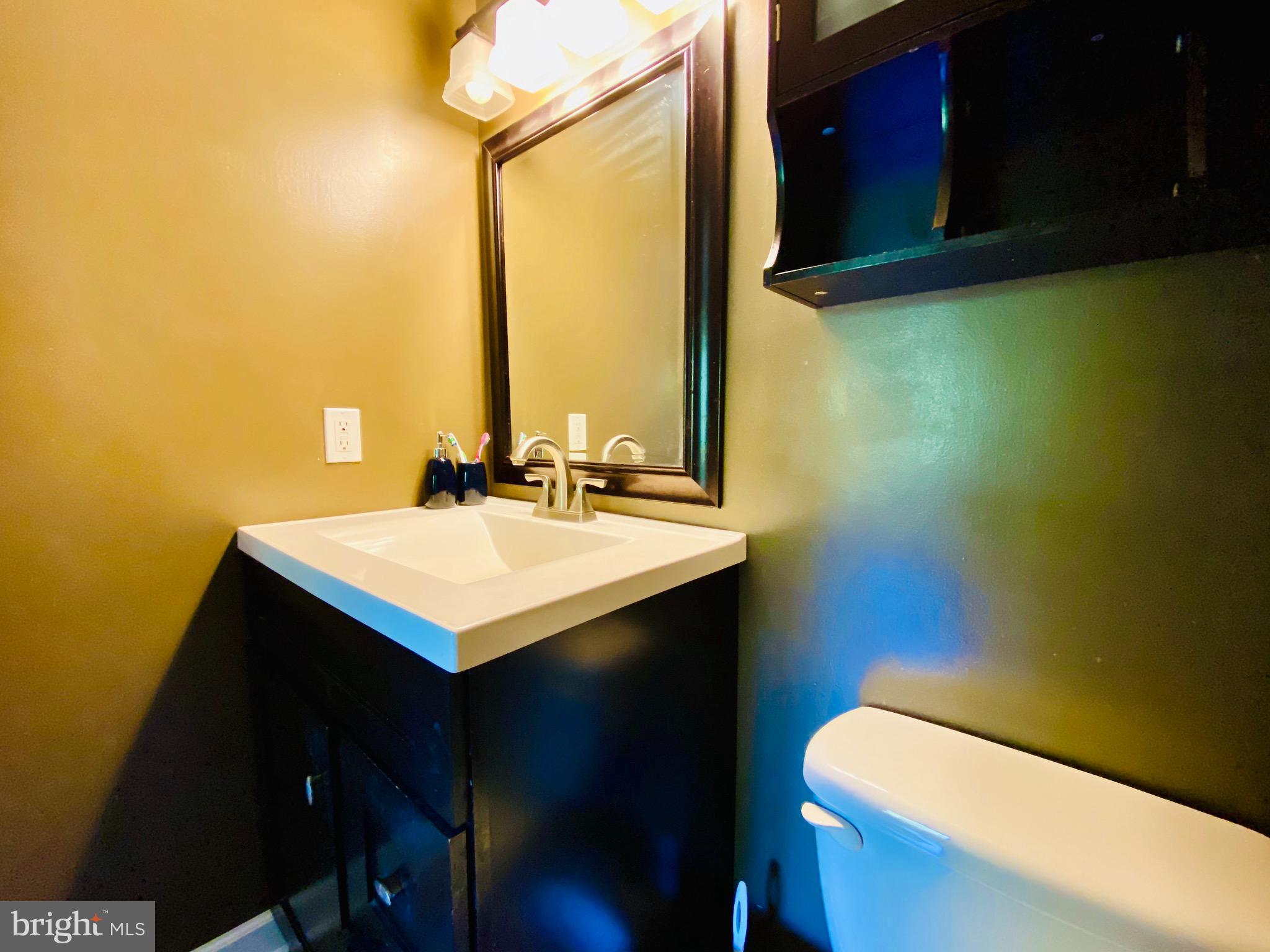 1143 Pennsy Road Pequea, PA 17565 - Photo 22 of 30 Full Bathroom #2