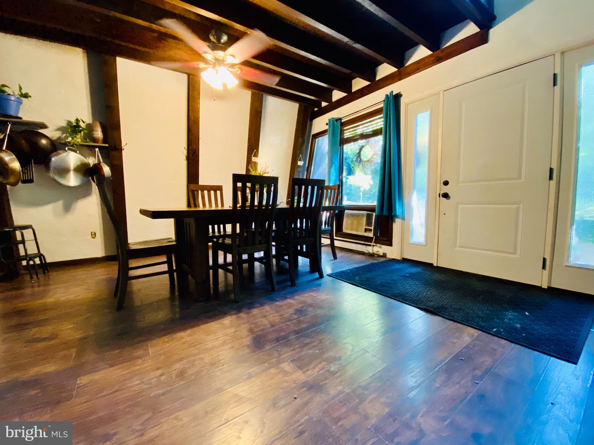 1143 Pennsy Road Pequea, PA 17565 - Photo 8 of 30 Dining Area
