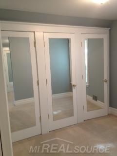 156 Kerby Road Grosse Pointe, MI 48236 - Photo 41 of 52